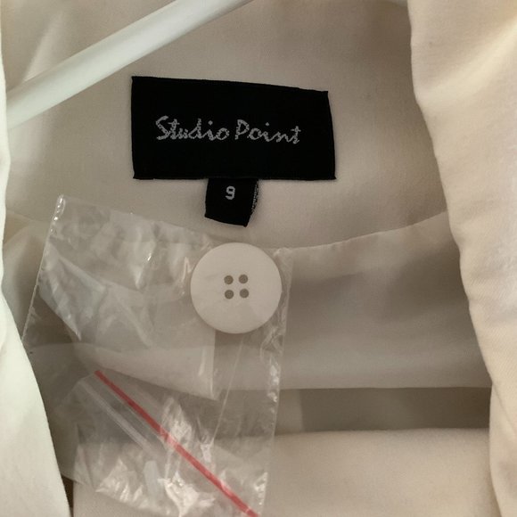 studio point size 8 off white suit - Picture 3 of 10